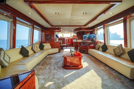 Luxury majesty 88ft motor yacht with jacuzzi