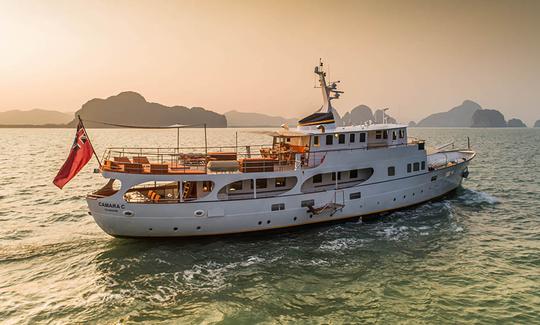 Camara C - Yarrow Yachts para alugar em Phuket 