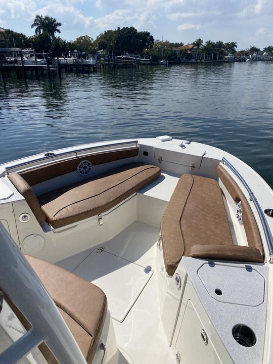 22' Bow Rider Center Console in Treasure Island - Johns Pass