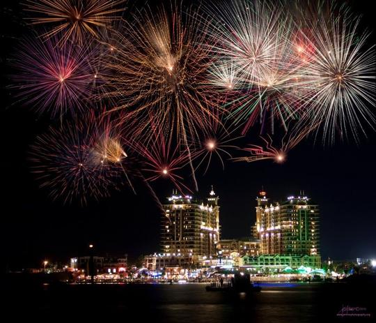 Private Sunset and Fireworks Cruises in Destin and Fort Walton Beach, FL