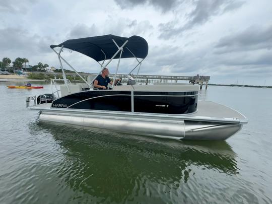 12 Person 2024 Harris Tritoon 150hp!